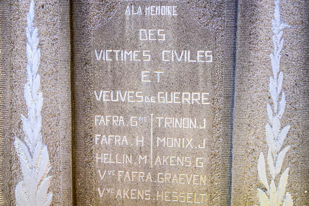 Monument Burgerslachtoffers Richelle #2