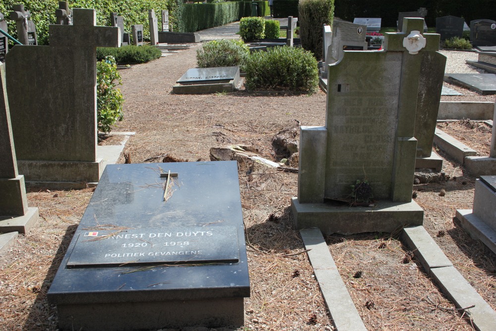 Belgian Graves Veterans Sint-Martens-Latem #2