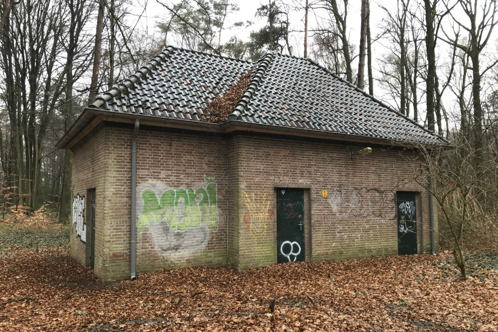 Electricity Building Twente Airfield #1