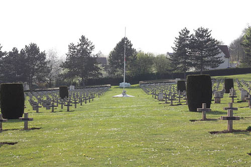French War Cemetery Chesnaux #1