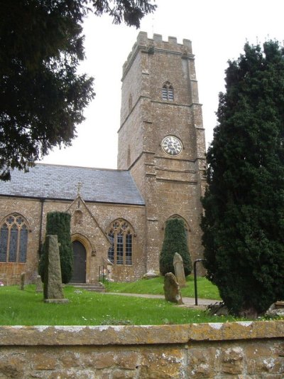 Oorlogsgraf van het Gemenebest St. Andrew Churchyard