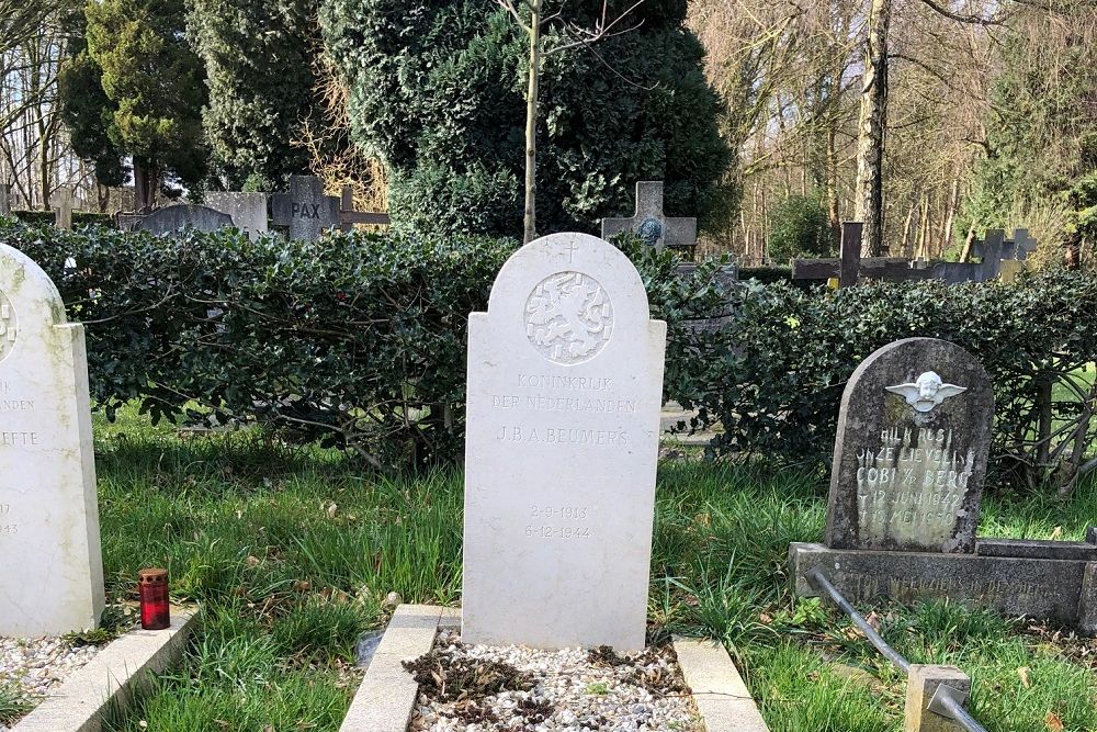 Dutch War Graves Roman Catholic Cemetery Enschede #3
