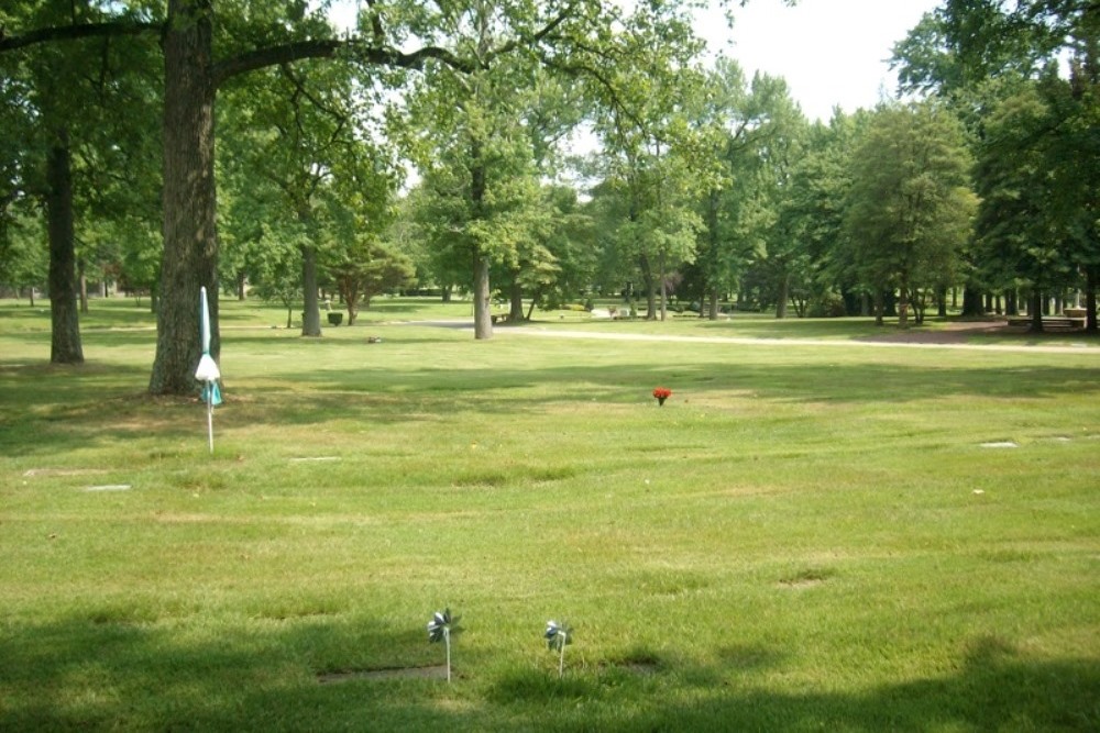 American War Grave Locustwood Memorial Park #1