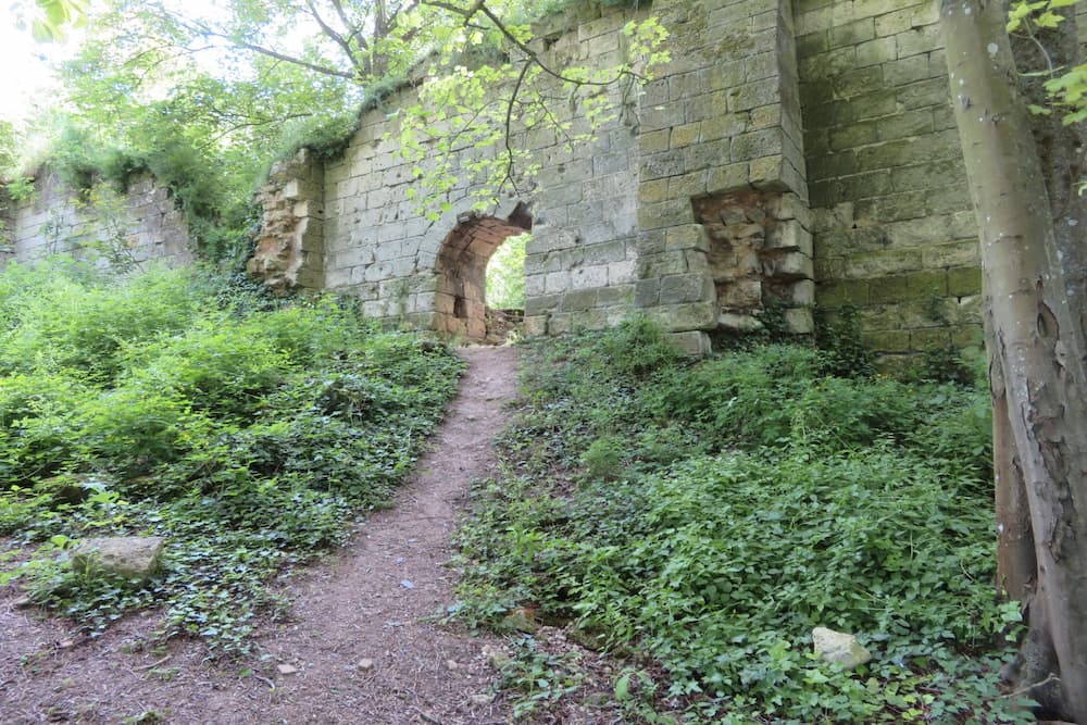 Ruine Kloosterboerderij Confréqourt #2