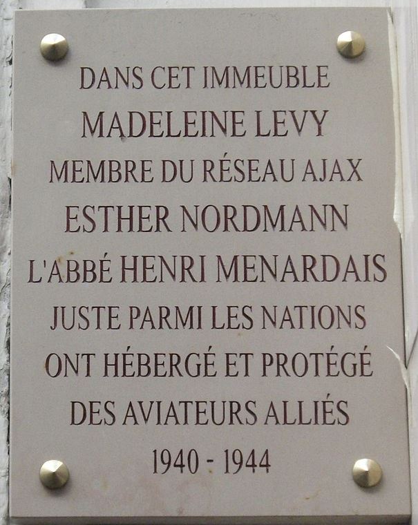 Læsbarhed Gå glip af tidligere Plaque Hiding Place Allied Airmen - Paris, 1er - TracesOfWar.com