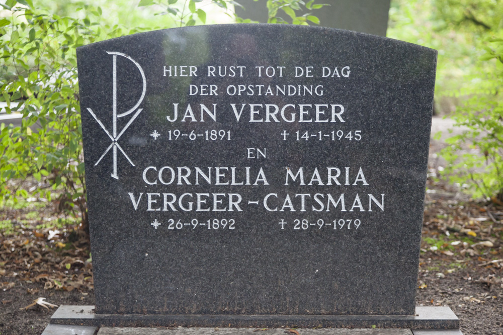Dutch War Graves General Cemetery Woerden #5