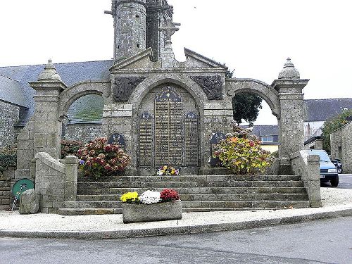 Oorlogsmonument Plogonnec #1