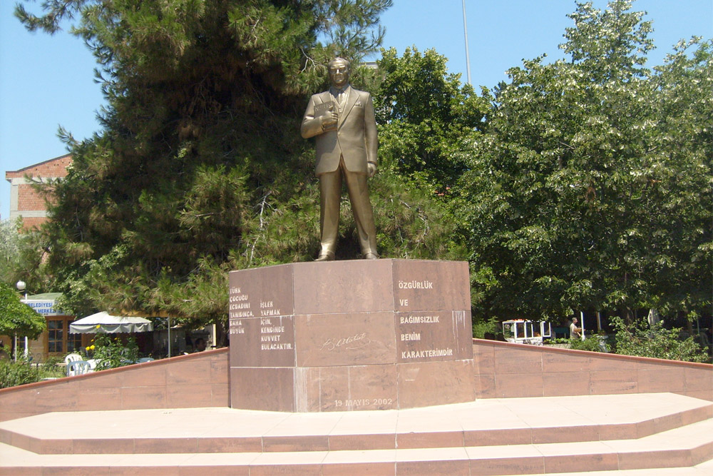 Atatrk Monument #1