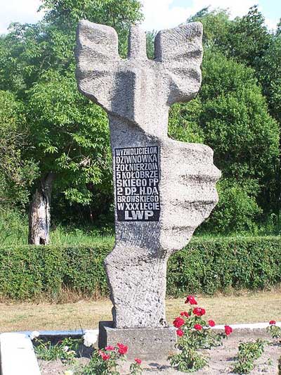 Monument Slag om Dziwnówek #1