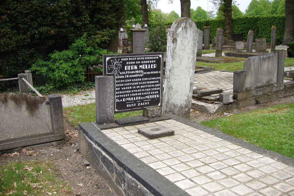 Dutch War Graves Boven Pekela #4