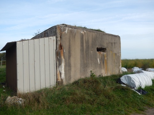 Britse Bunker / Sttzpunkt Arnika - Vf MG