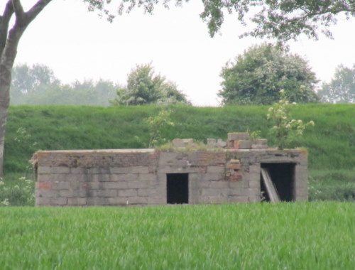 Personeelsbunker 2 Kleverskerke #1