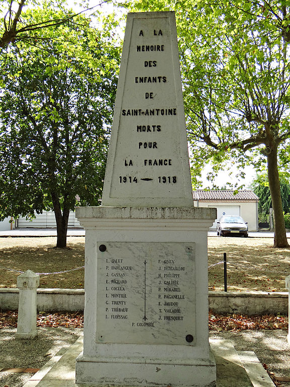 Oorlogsmonument Saint-Antoine-de-Ficalba #1