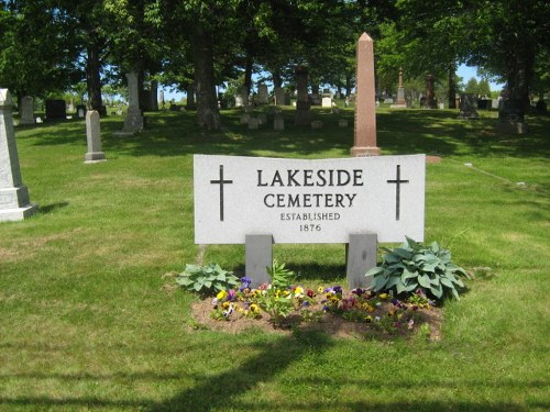 Oorlogsgraven van het Gemenebest Lakeside Cemetery