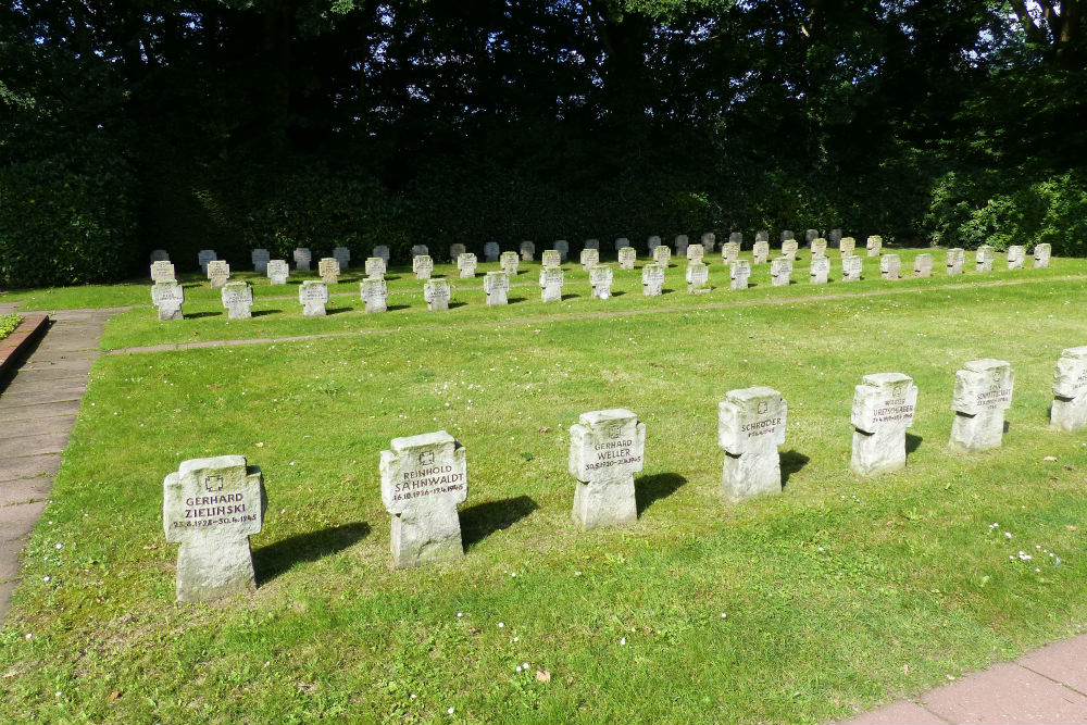 Military Cemetery Bad Zwischenahn #2