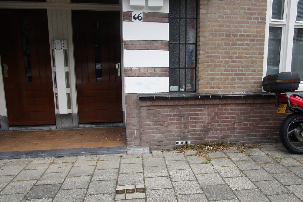 Stolpersteine Uiterwaardenstraat 46 #5