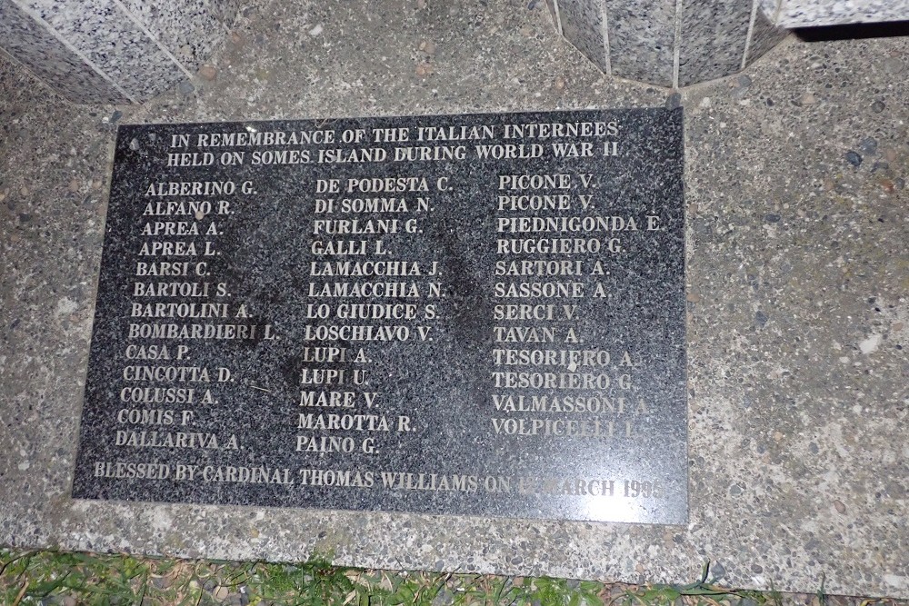 Monument Interneringskamp voor Italianen #2
