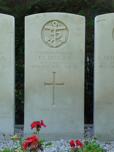 Commonwealth War Graves Rozenburg #4