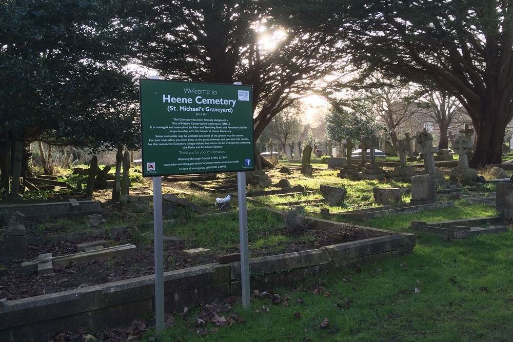 Oorlogsgraven van het Gemenebest St. Botolph Churchyard Extension