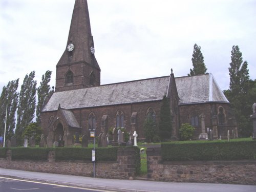 Oorlogsgraven van het Gemenebest All Saints Churchyard