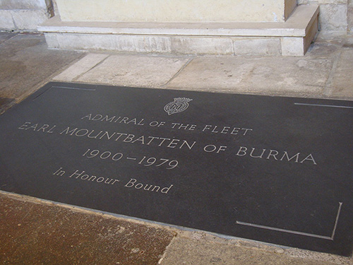 Graven Westminster Abbey #1