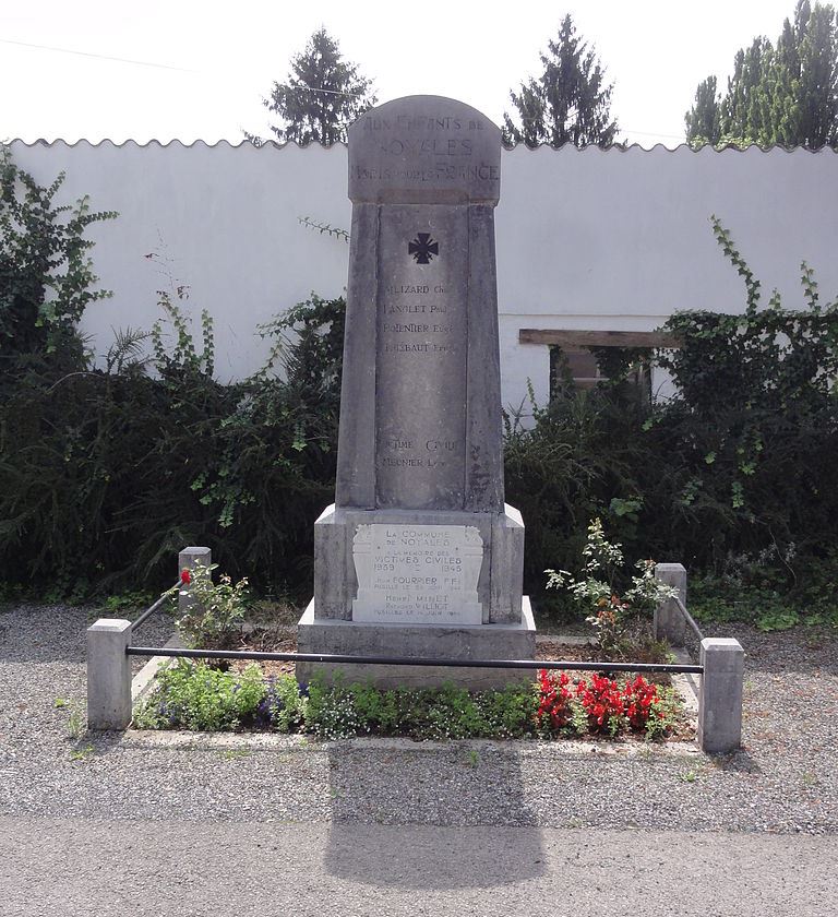 War Memorial Noyales