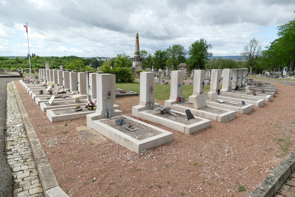 War Cemetery Les Pejocus Dijon #2