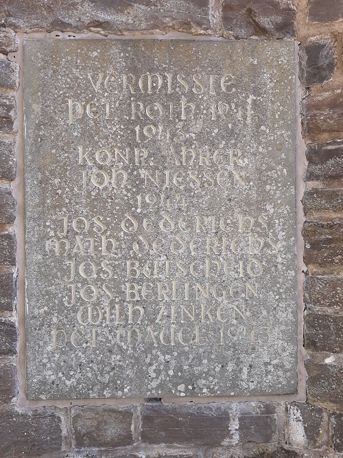 War Memorial Pesch #5