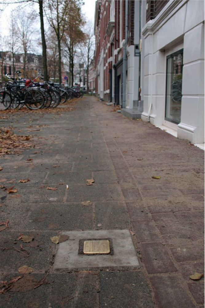 Stumbling Stone Jozef Isralsstraat 16a #3