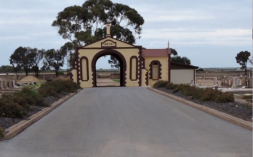 Commonwealth War Graves Kadina Cemetery