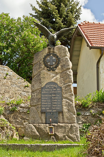 War Memorial Grillenstein #1