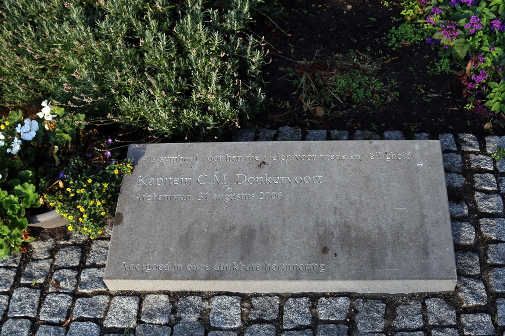 Monument Kapitein C.M. Donkervoort Veghel #1