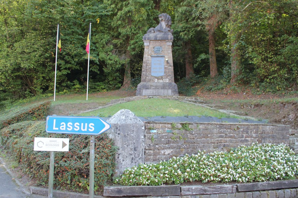 Oorlogsmonument Hamoir #1