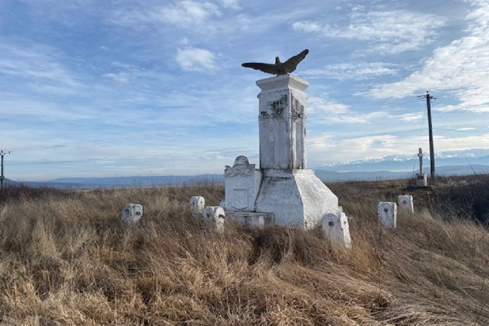 Memorial of the heroes La Vulturii Rosia #2