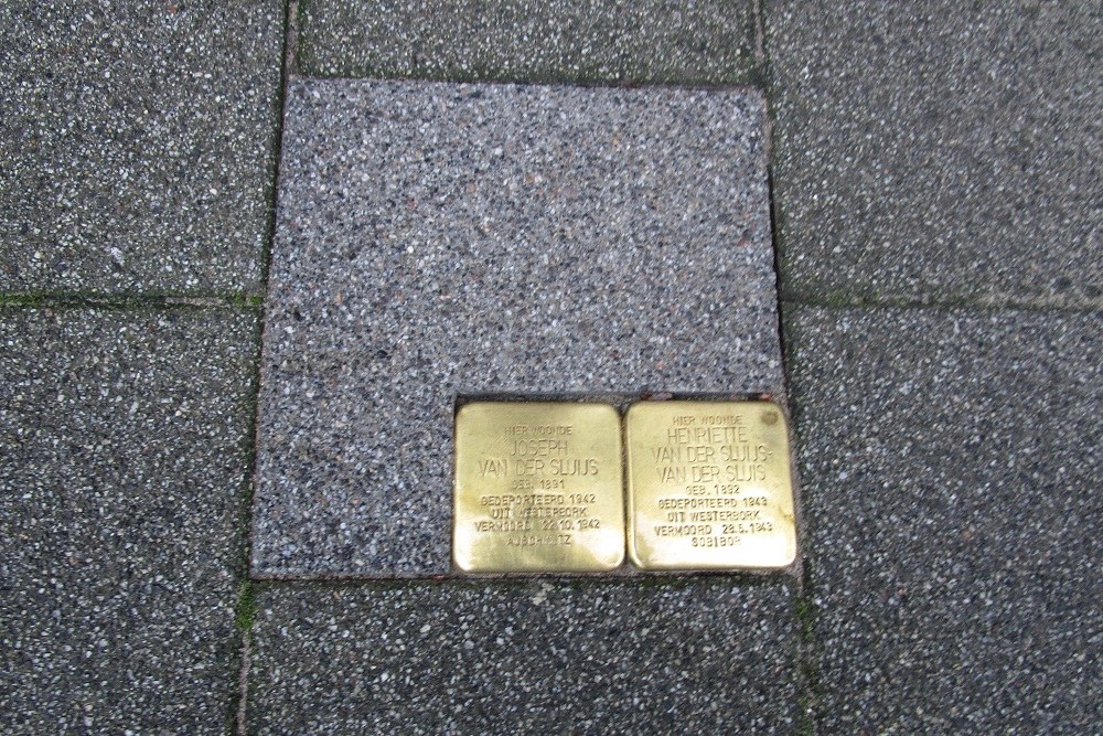 Stolpersteine Essenburgstraat 9B