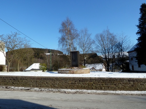 War Memorial Olzheim #2