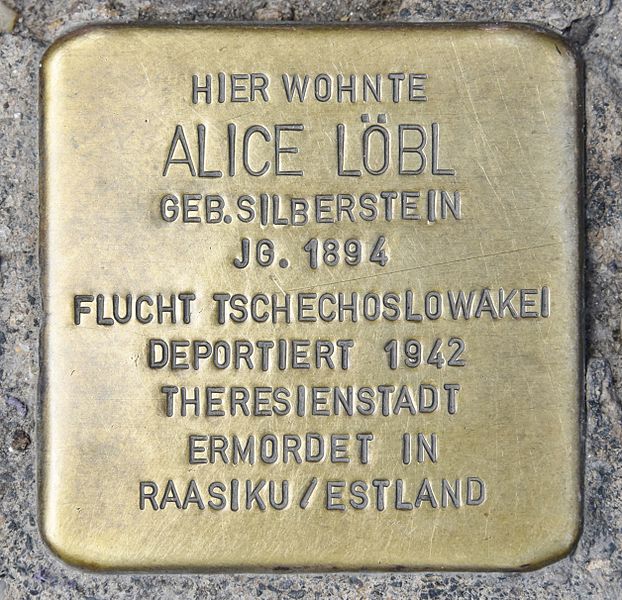 Stumbling Stones Wiener Straße 9