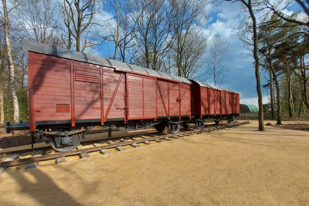 Goederenwagons bij Kamp Vught