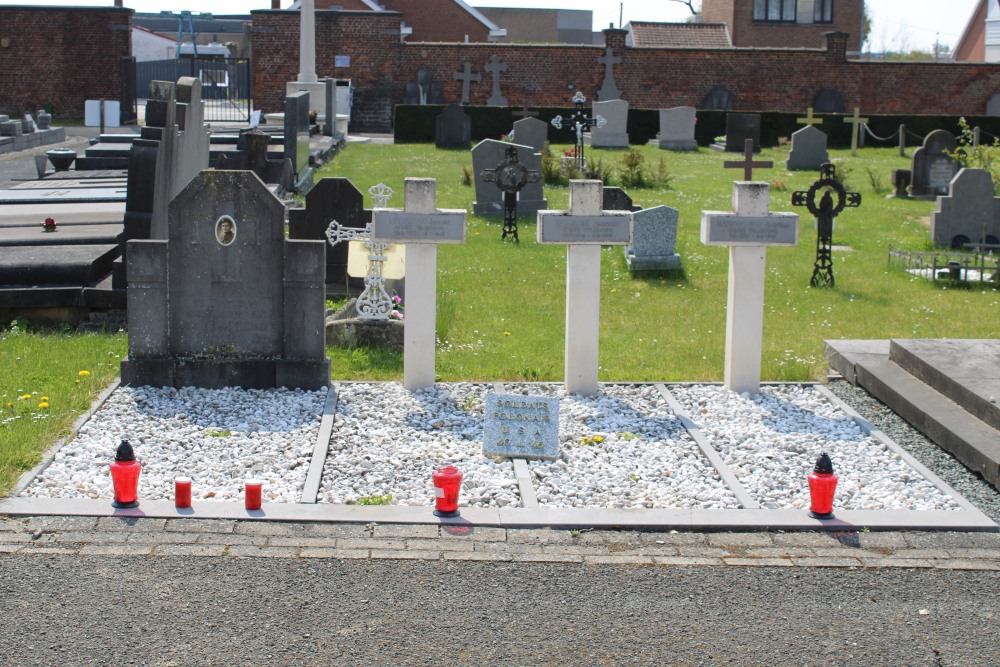 Commonwealth War Graves Chièvres #4