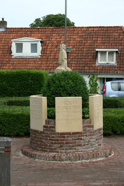 Monument Gevallenen Woudsend #4