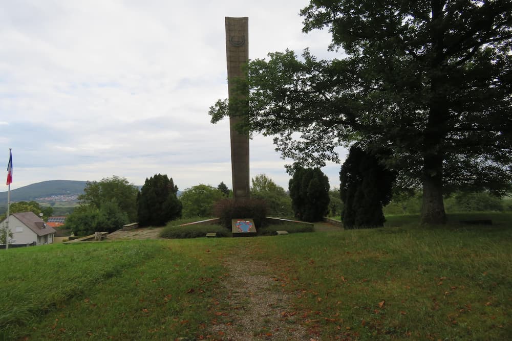 Monument 1er, 5e en 7e Corps Armée Française #4