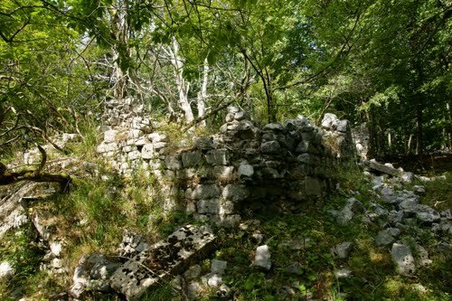 Alpenmuur - Ruïne Italiaanse Kazerne Trstenik #2