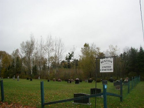 Oorlogsgraf van het Gemenebest Benton United Cemetery #1