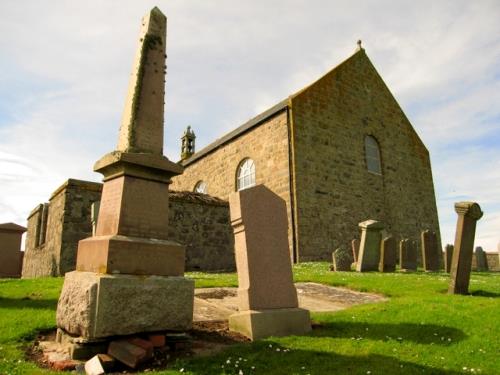 Oorlogsgraf van het Gemenebest Slains Parish Churchyard