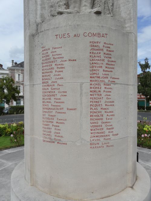 Oorlogsmonument pernay #5