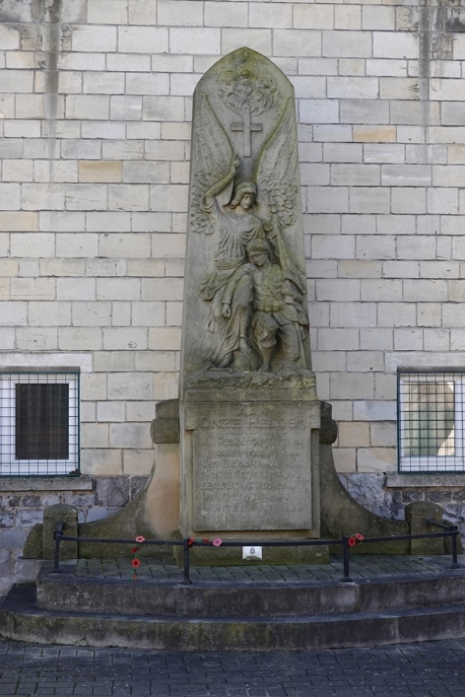 War Memorial Kanne #2