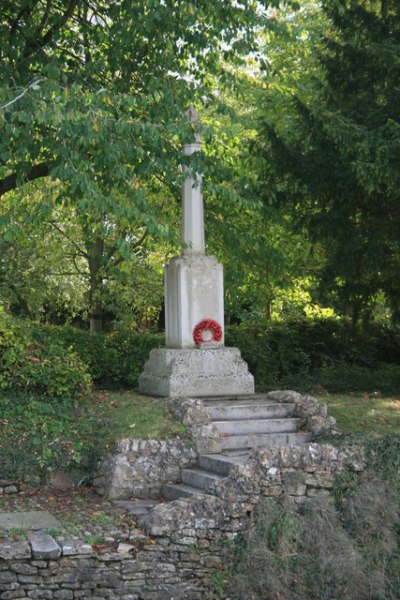 Oorlogsmonument Coleshill #1