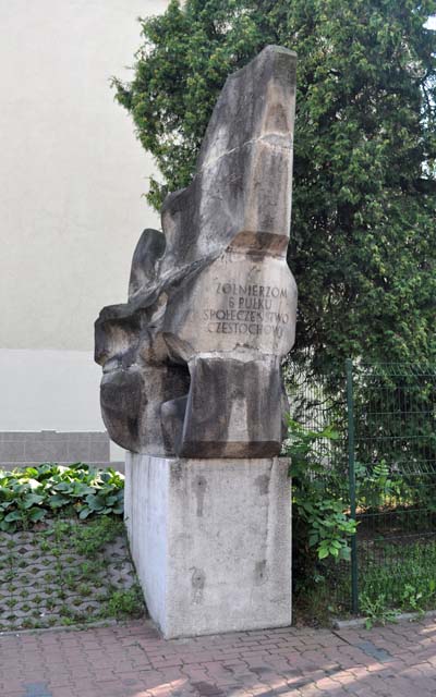 Monument Poolse 6e Infanterieregiment #1
