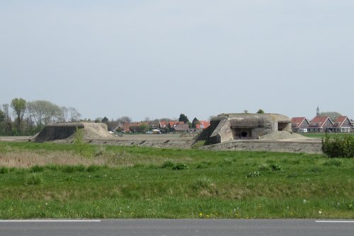 Landfront Vlissingen - Sttzpunkt Kolberg -  Bunker 2 type 631 & Tank Barrier #5