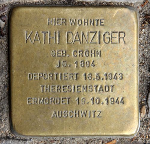 Stolperstein Waitzstrae 9